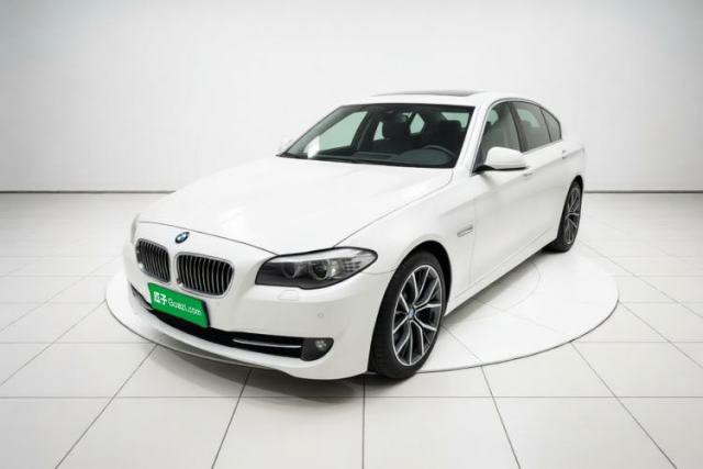 Ojetý BMW 5 Series 2012 523Li Luxury Model