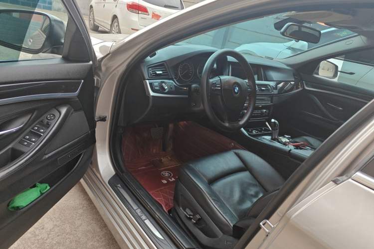 Used BMW 5 Series 2012 520Li Elegant Edition Driver Seat