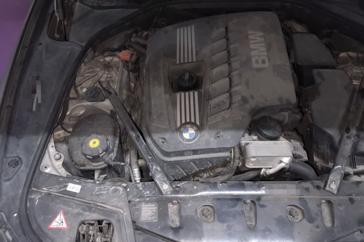 Used BMW 5 Series 2012 523Li Leading Model Engine Bay Right
