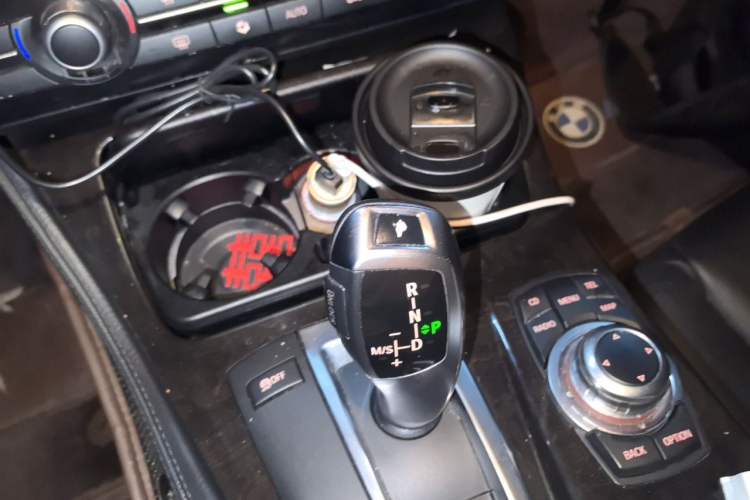 Used BMW 5 Series 2012 523Li Leading Model Gear Lever