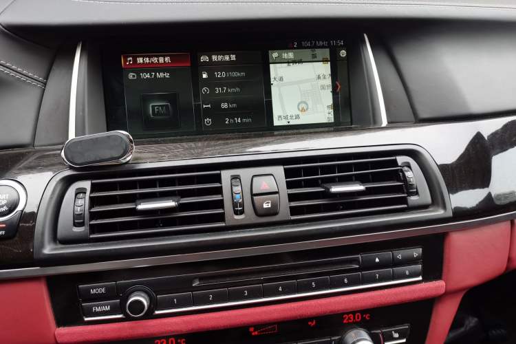 Used BMW 5 Series 2013 525Li Luxury Model Audio And AC Panel