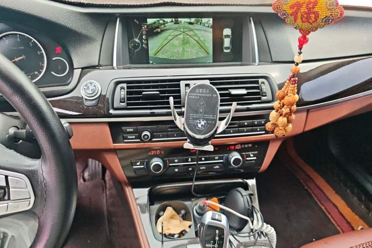 Used BMW 5 Series 2013 530Li Leading Model Audio And AC Panel