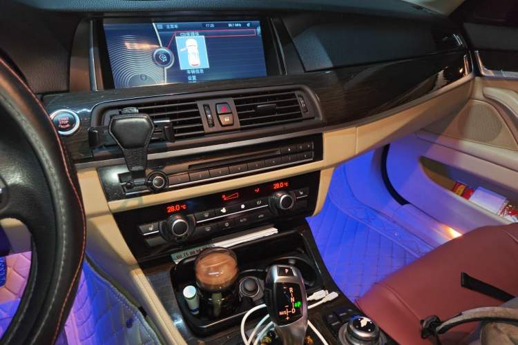 Used BMW 5 Series 2013 530Li Leading Model Audio And AC Panel