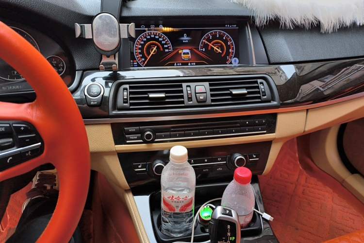 Used BMW 5 Series 2013 525Li Leading Model Audio And AC Panel