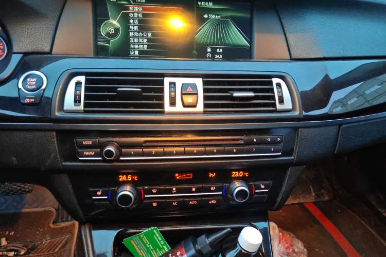 Used BMW 5 Series 2013 525Li Luxury Model Audio And AC Panel