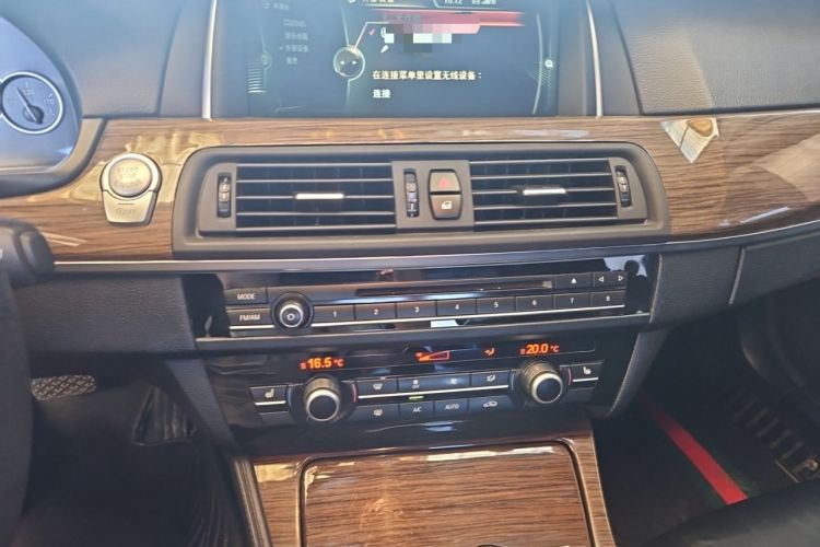 Used BMW 5 Series 2013 525Li Zhuole Edition Audio And AC Panel