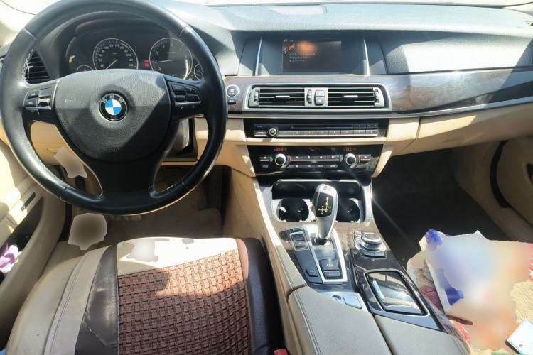 Used BMW 5 Series 2013 525Li Leading Model Center Console