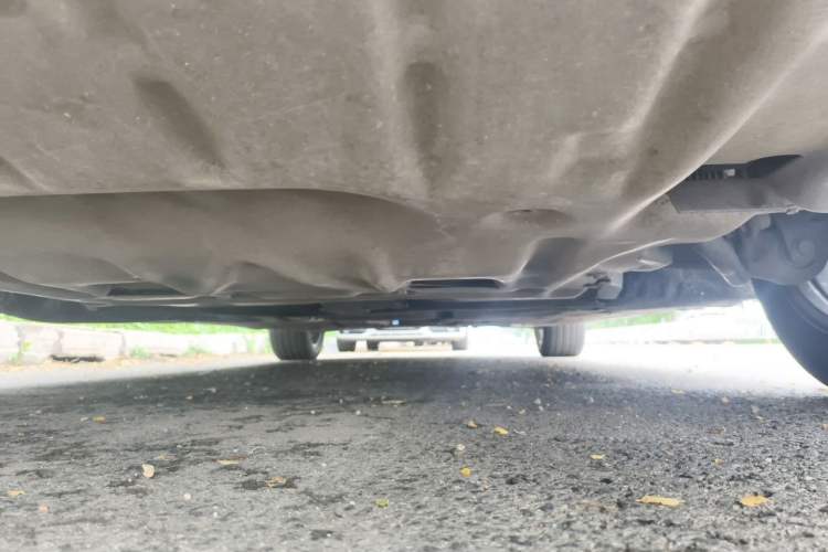 Used BMW 5 Series 2013 530Li Leading Model Chassis Front