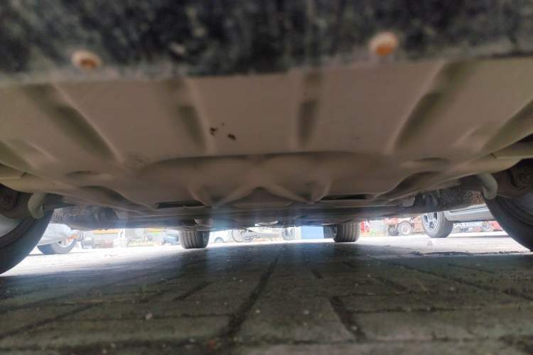 Used BMW 5 Series 2013 525Li Leading Model Chassis Front
