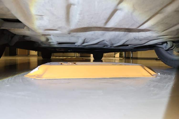 Used BMW 5 Series 2013 530Li Leading Model Chassis Front