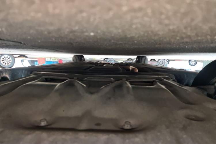 Used BMW 5 Series 2013 525Li Leading Model Chassis Front