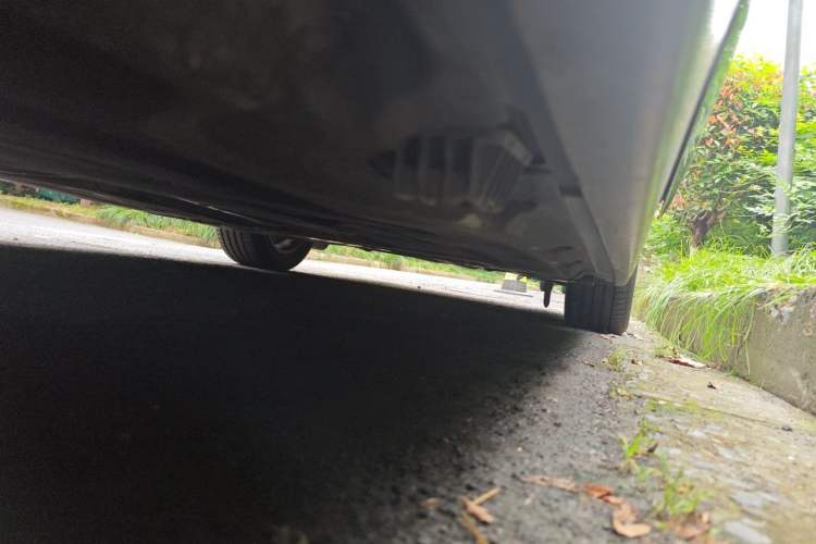 Used BMW 5 Series 2013 525Li Luxury Model Chassis Front Left