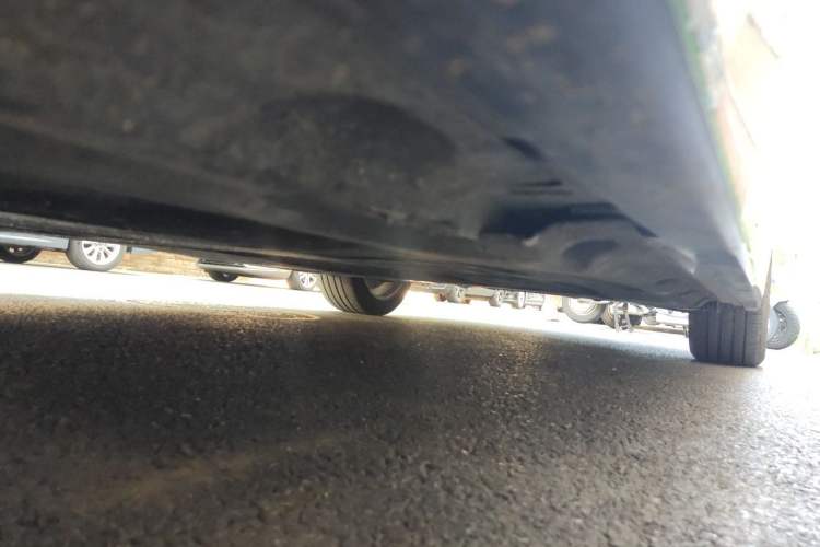 Used BMW 5 Series 2013 530Li Leading Model Chassis Front Left