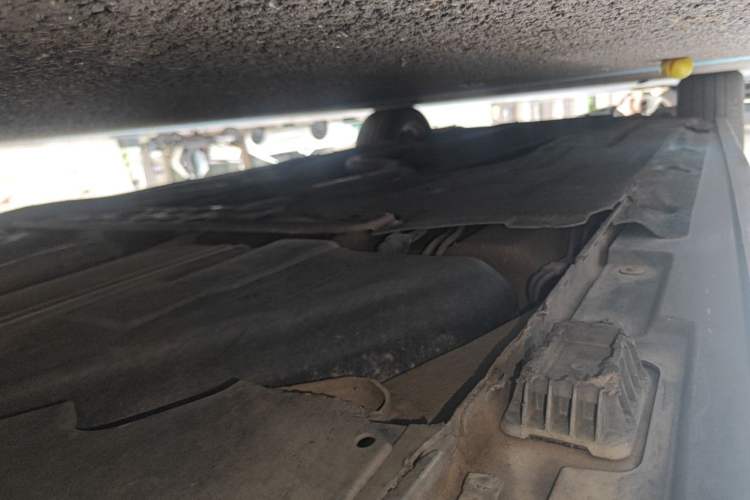 Used BMW 5 Series 2013 525Li Zhuole Edition Chassis Front Left