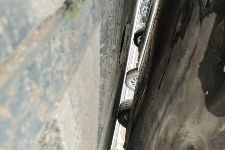 Used BMW 5 Series 2013 520Li Elegant Edition Chassis Front Left