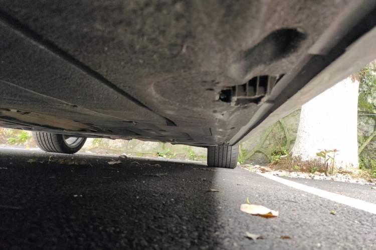 Used BMW 5 Series 2013 535Li Executive Edition Chassis Front Left