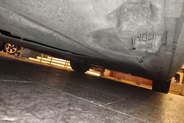 Used BMW 5 Series 2013 535Li Leading Model Chassis Front Left
