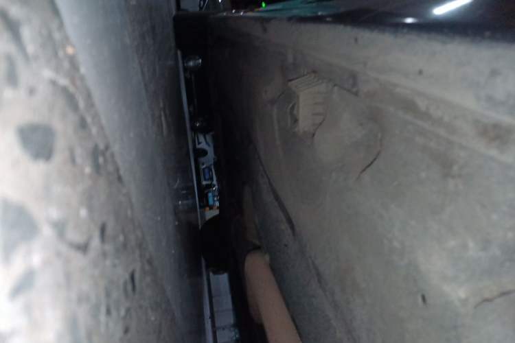 Used BMW 5 Series 2013 525Li Luxury Model Chassis Front Right