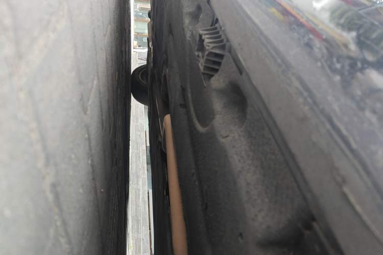 Used BMW 5 Series 2013 520Li Elegant Edition Chassis Front Right
