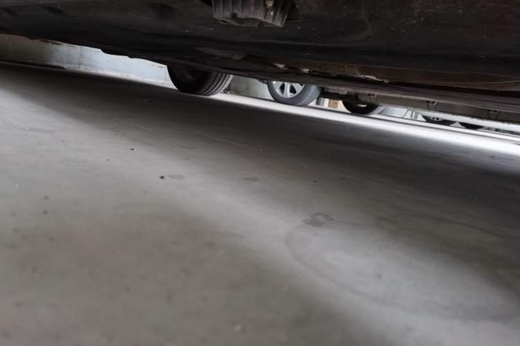 Used BMW 5 Series 2013 530Li Luxury Model Chassis Front Right