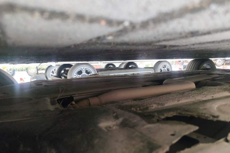 Used BMW 5 Series 2013 525Li Leading Model Chassis Front Right