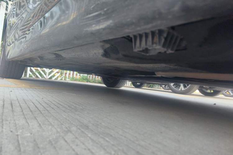 Used BMW 5 Series 2013 525Li Luxury Model Chassis Front Right