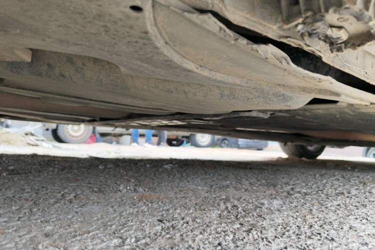 Used BMW 5 Series 2013 525Li Luxury Model Chassis Front Right