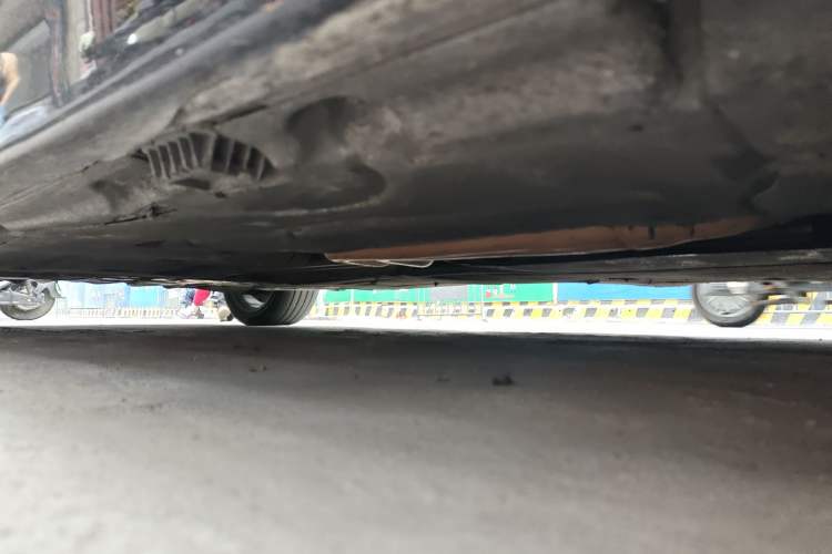 Used BMW 5 Series 2013 535Li Luxury Model Chassis Front Right
