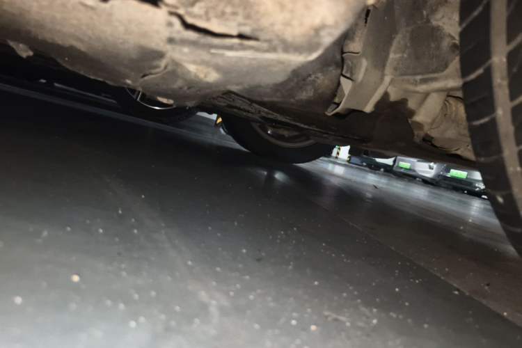 Used BMW 5 Series 2013 530Li Luxury Model Chassis Front Right