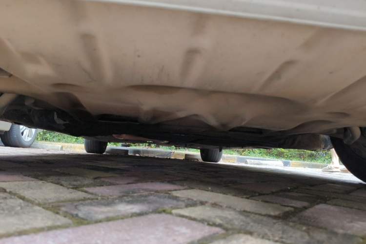 Used BMW 5 Series 2013 525Li Leading Model Chassis Front