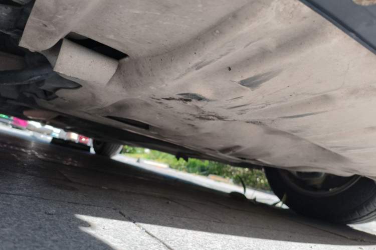 Used BMW 5 Series 2013 520i Elegant Edition Chassis Front