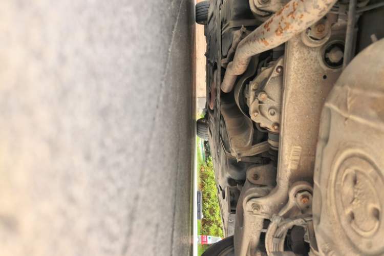 Used BMW 5 Series 2013 525Li Zhuole Edition Chassis Rear