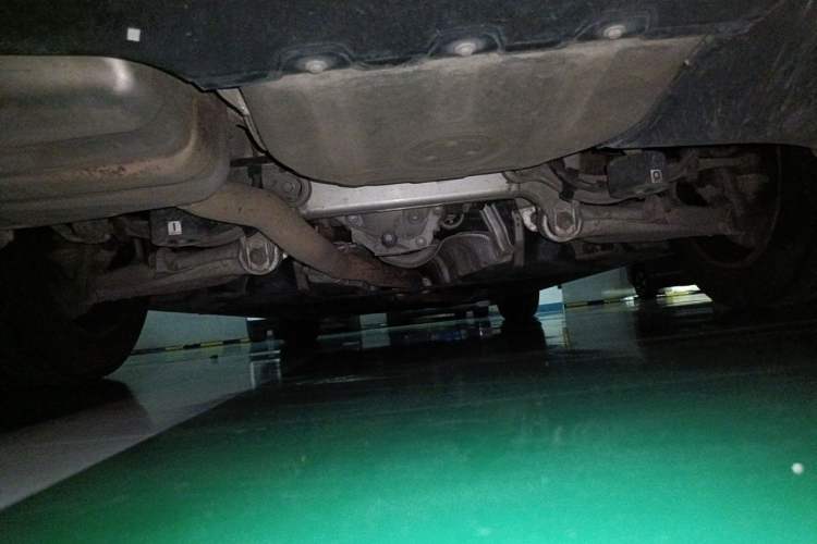 Used BMW 5 Series 2013 525Li Leading Model Chassis Rear