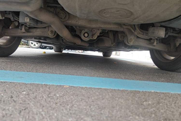 Used BMW 5 Series 2013 525Li Zhuole Edition Chassis Rear