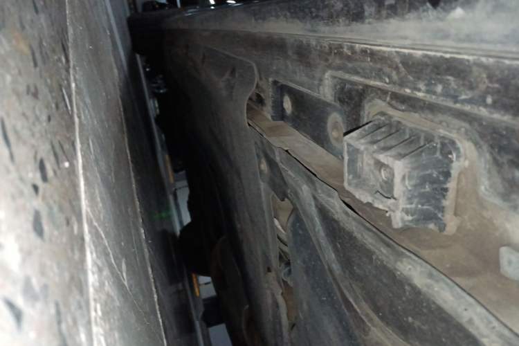 Used BMW 5 Series 2013 525Li Luxury Model Chassis Rear Left