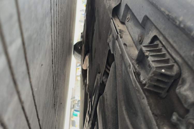Used BMW 5 Series 2013 525Li Leading Model Chassis Rear Left