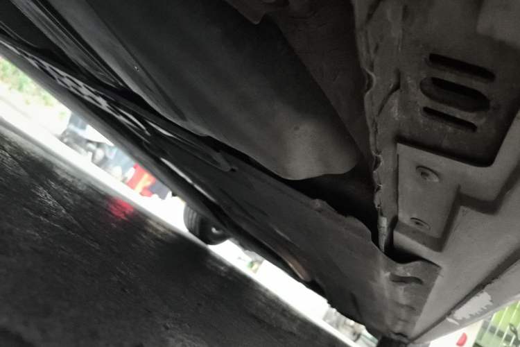 Used BMW 5 Series 2013 525Li Luxury Model Chassis Rear Right