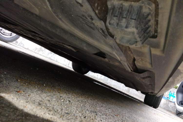 Used BMW 5 Series 2013 525Li Luxury Model Chassis Rear Right