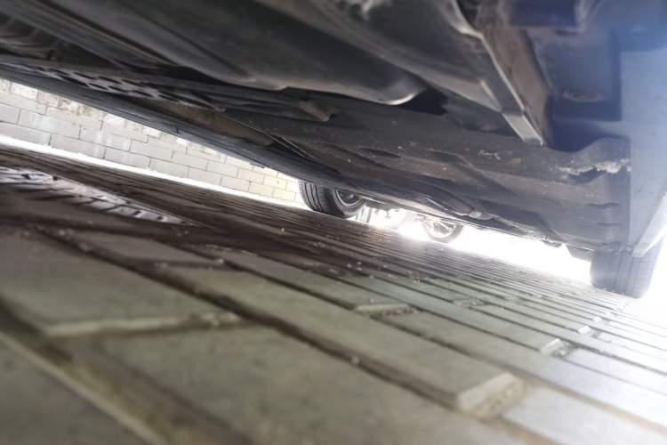 Used BMW 5 Series 2013 530Li Leading Model Chassis Rear Right