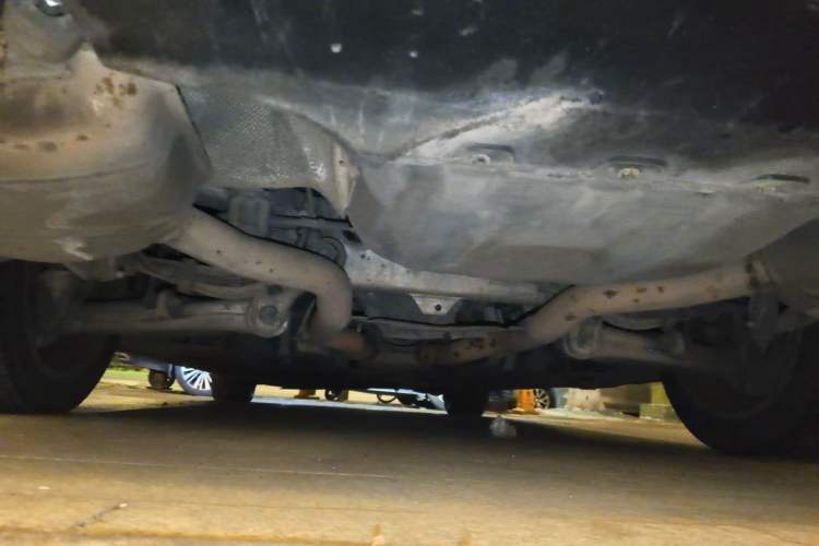 Used BMW 5 Series 2013 535Li Leading Model Chassis Rear