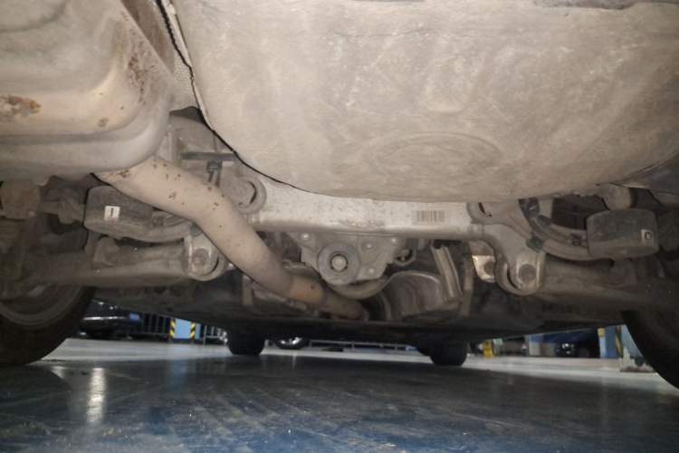 Used BMW 5 Series 2013 525Li Leading Model Chassis Rear