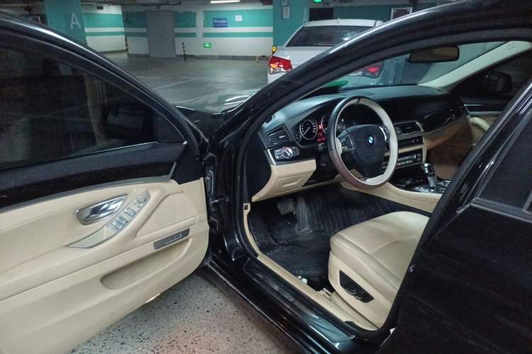 Used BMW 5 Series 2013 525Li Luxury Model Driver Seat
