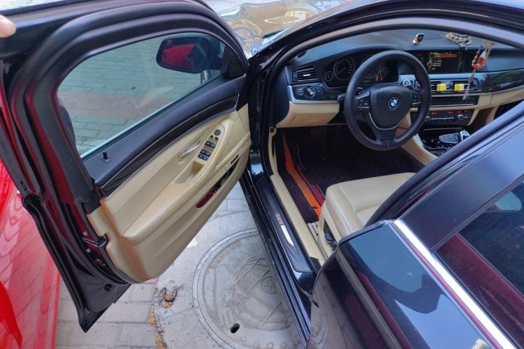 Used BMW 5 Series 2013 535Li Leading Model Driver Seat