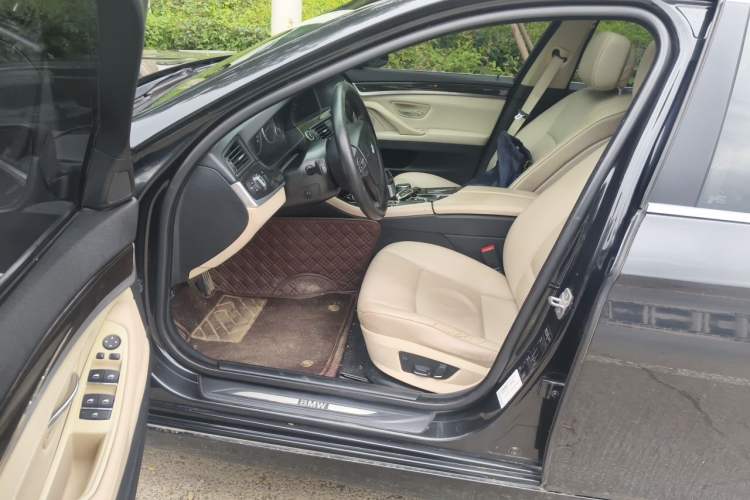 Used BMW 5 Series 2013 530Li Leading Model Driver Seat