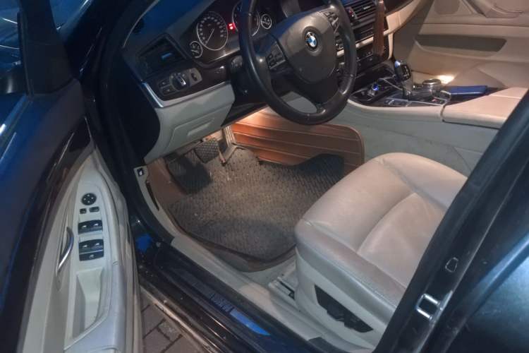 Used BMW 5 Series 2013 530Li Luxury Model Driver Seat