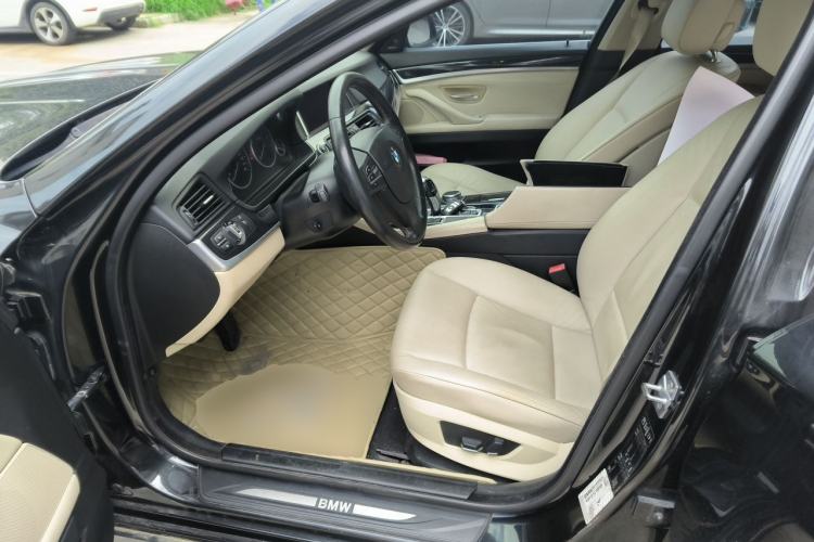 Used BMW 5 Series 2013 520Li Elegant Edition Driver Seat