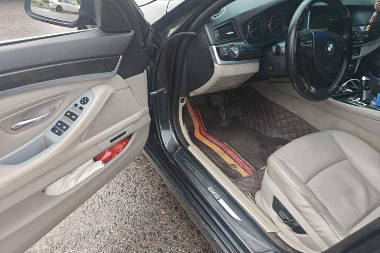 Used BMW 5 Series 2013 525Li Leading Model Driver Seat