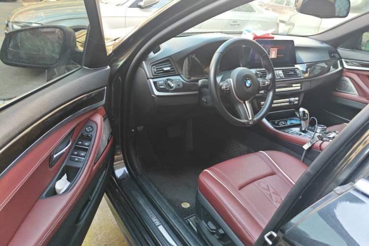 Used BMW 5 Series 2013 525Li Luxury Model Driver Seat
