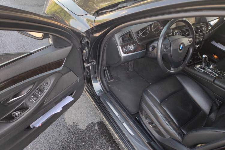 Used BMW 5 Series 2013 525Li Luxury Model Driver Seat