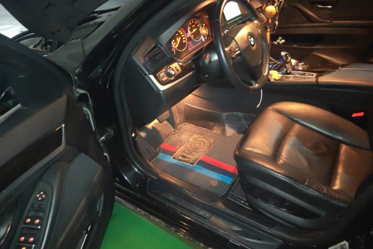 Used BMW 5 Series 2013 525Li Leading Model Driver Seat